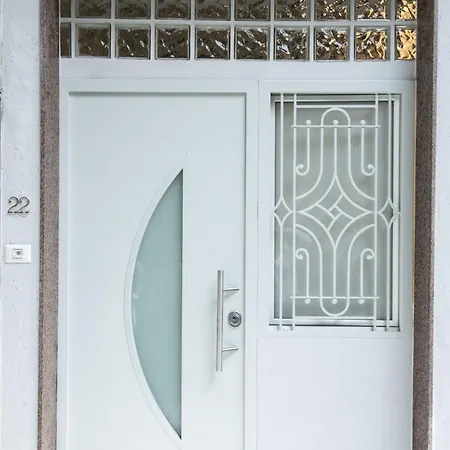 Partenope Dorata Apartment *