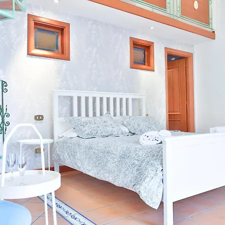 Chiaia Sea View Gem *