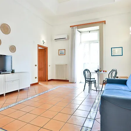 Chiaia Sea View Gem Apartmán