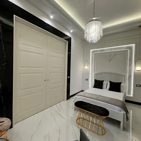 Galasso Apartment *