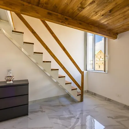Carrozzieri Nest At Historical Center Apartment *