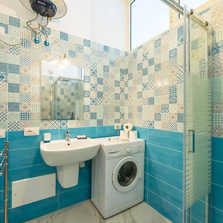 Apartment Carrozzieri Nest At Historical Center Naples