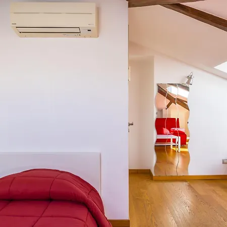 Duomo Grand Family Loft Apartment