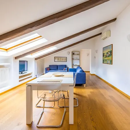 Duomo Grand Family Loft * Naples