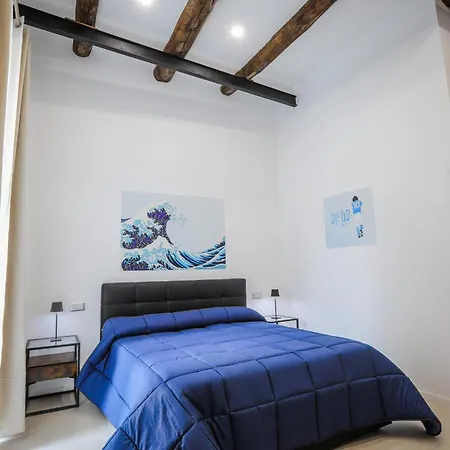 Napolidays Rua Catalana Apartment *