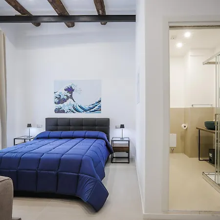 Apartment Napolidays Rua Catalana Naples