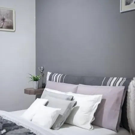 Apartment Casabarina Live In The Center Of Naples