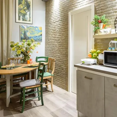 Casabarina Live In The Center Of Apartment