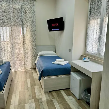 Guest house Punto House Ferrovia Naples