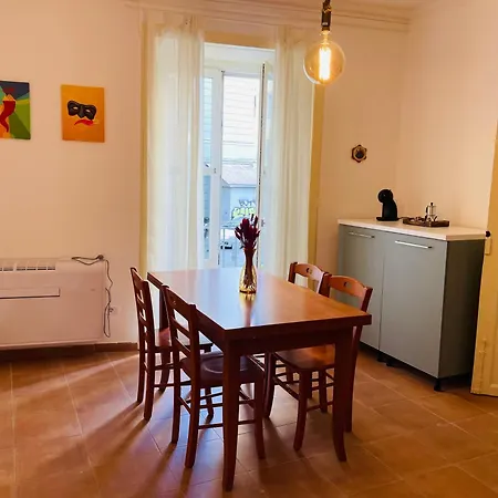 Casa Fermata Centro Apartment *