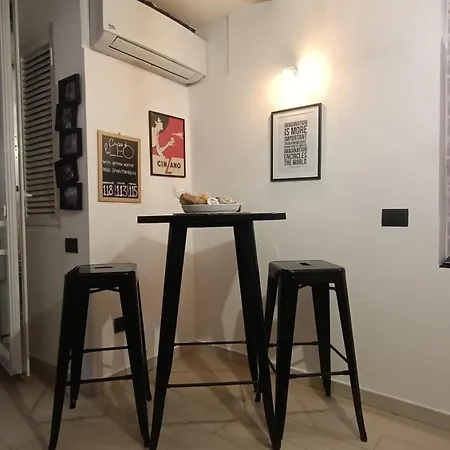 La Casa Di Leo Apartment Naples