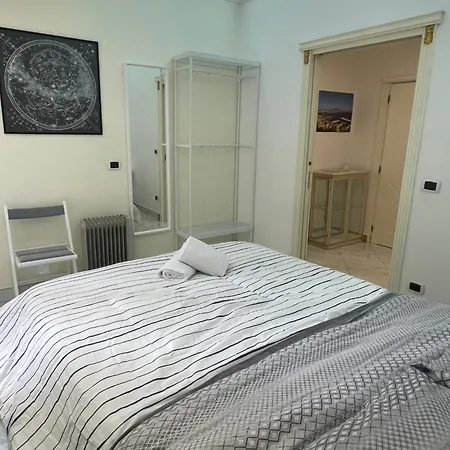 Hub Apartment *