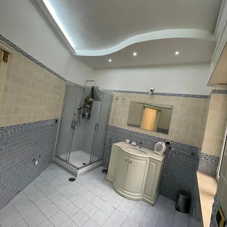 Apartment Hub *