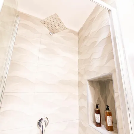 Rita's House By Domusextra Apartment *