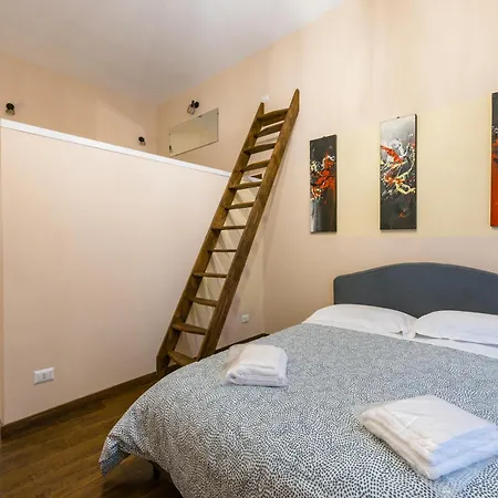 Apartment A Due Passi - Spagnoli Naples