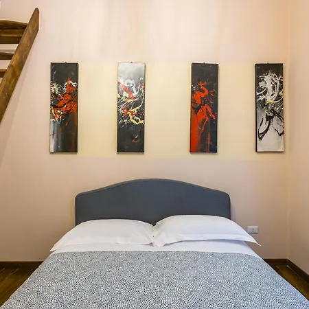 A Due Passi - Spagnoli Apartment Naples