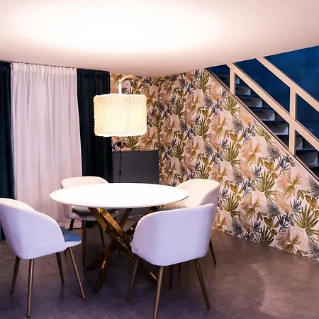 Apartment A Un Passo Dal Castello Maschio Angioino Naples