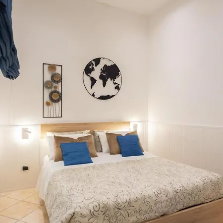 Domus Cirillo13 Apartamento
