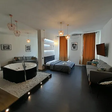 Apartmanhotel Tiffany & Babylon Luxury Nápoly