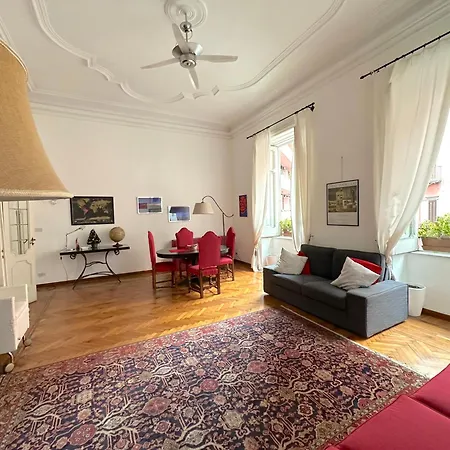 Holiday home Chiatamoon Naples