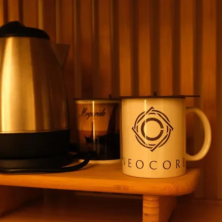 Couette-café Neocore Naples