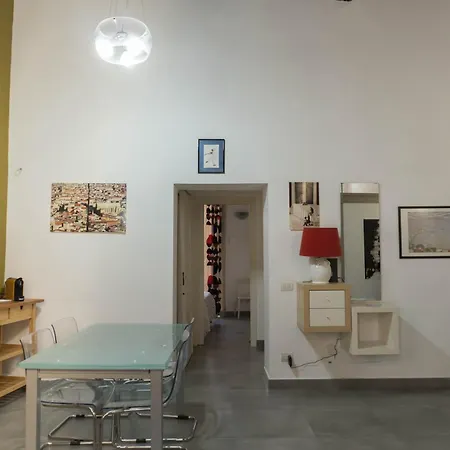 Apartment Chiaia Two *