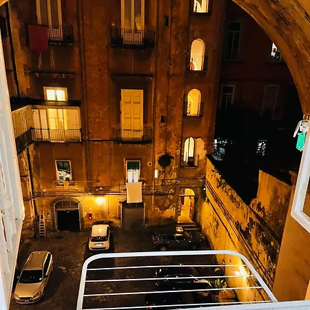 Holiday Tarsia Vicino Piazza Dante - Toledo * Naples