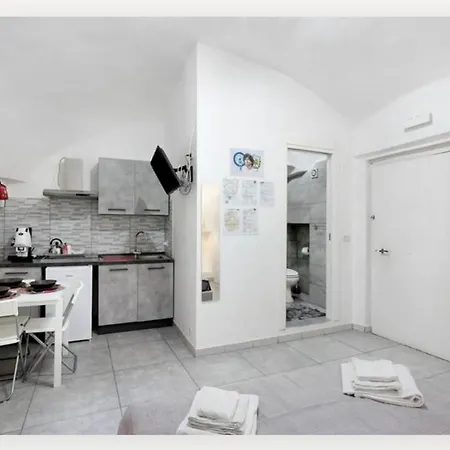 Apartment Holiday Tarsia Vicino Piazza Dante - Toledo *
