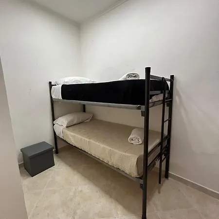 Dora House Valentino * Неаполь