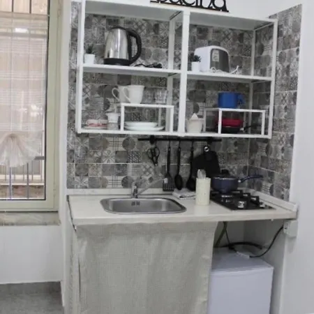 Riccia, Frolla E Babba Naples