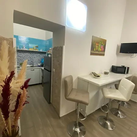 Bed & Breakfast La Dimora Dei Borboni Napels