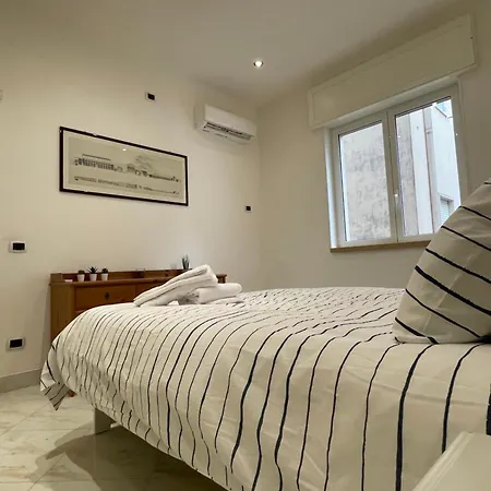 Apartment Hub Naples