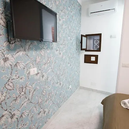 Le Stanze Di Aurora Guest house *