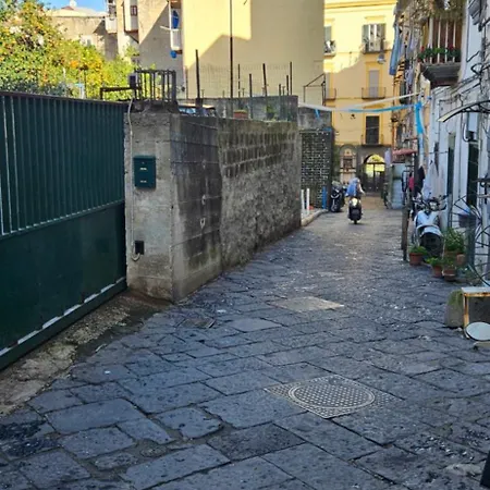 Casa San Mandato * Napoli