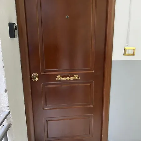 Apartment Into Naples