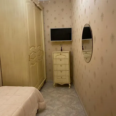 Into Apartment Naples