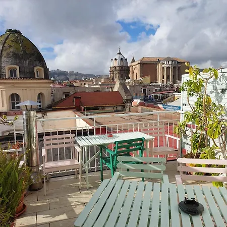 Tribunali Rooftop 46 Apartment
