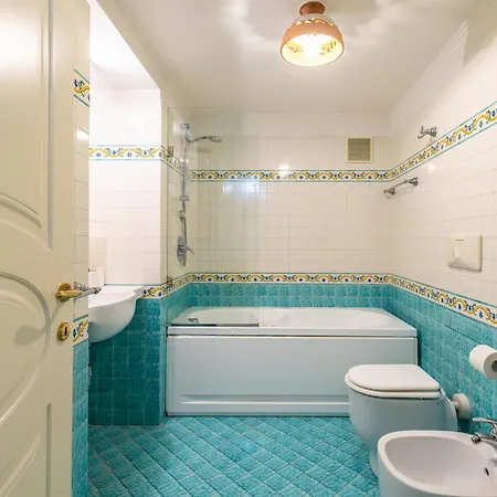 Santa Chiara Charming House With Terrace At Historical Center Apartment