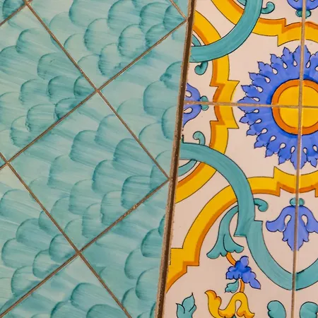 Apartment Santa Chiara Charming House With Terrace At Historical Center *