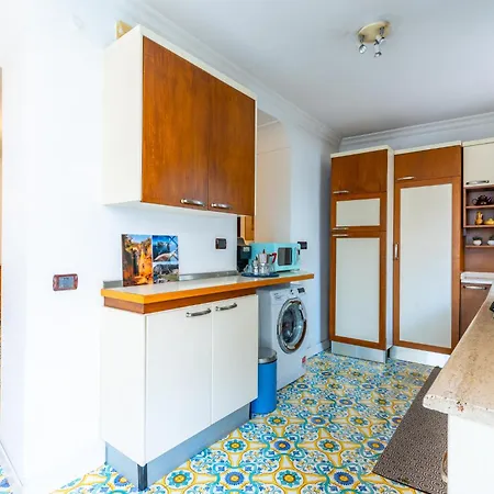 Santa Chiara Charming House With Terrace At Historical Center * Naples