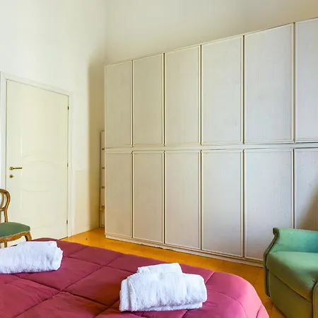 Santa Chiara Charming House With Terrace At Historical Center Apartment *