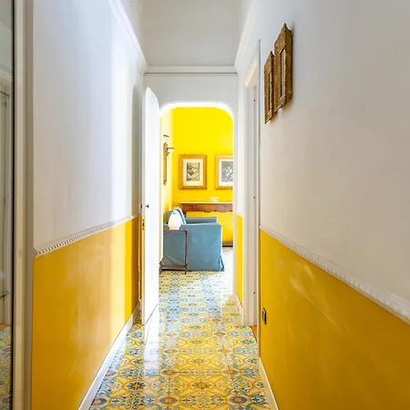 Apartment Santa Chiara Charming House With Terrace At Historical Center Naples