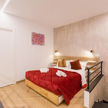 Dado Apartment *
