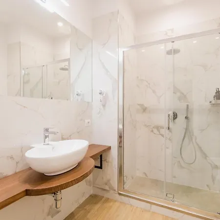 Dado Apartment *
