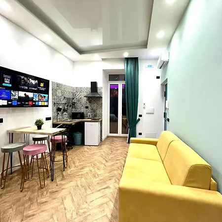 Loft In Borgo Apartment