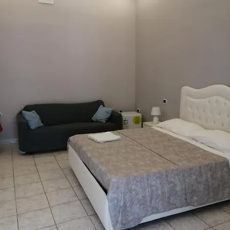 Francesco Guest house *