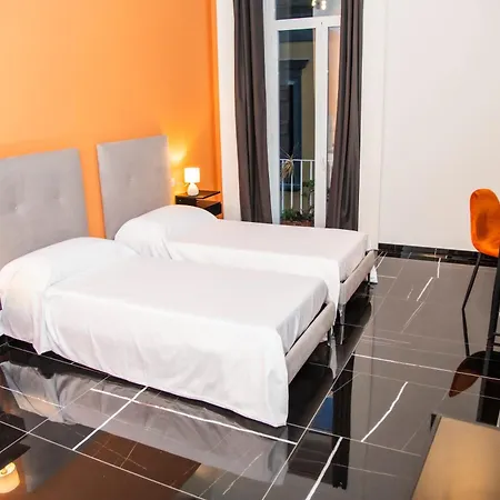 Palazzo Goyze, Familiare Guest house *