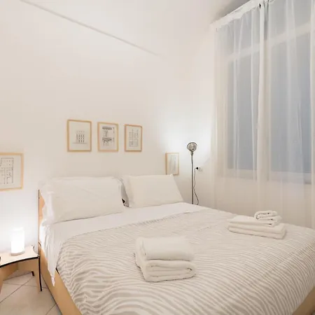 Apartment Salita Trinita Naples