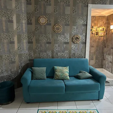 Palace Melissa Apartment Naples