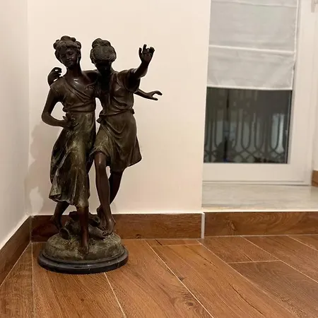 Domus Miraculi: Casa Storica Nel Cuore Di Apartment Naples